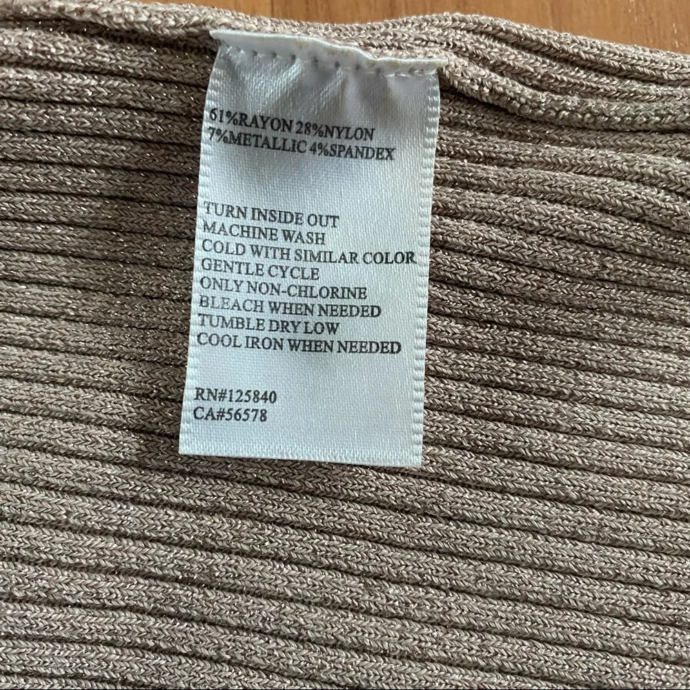 Intermix Ribbed Shimmer Tank - Picture 7 of 7